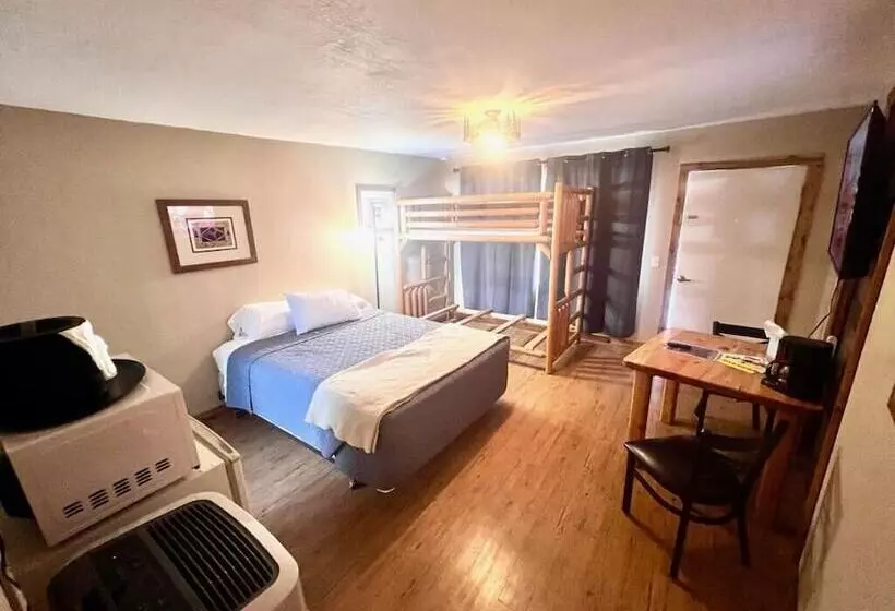 Hotelli Paiute Trails Inn