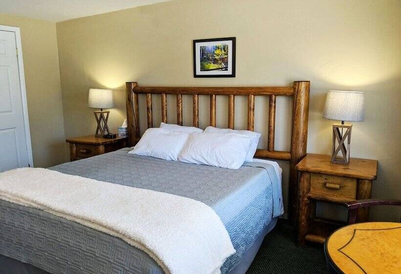فندق Paiute Trails Inn