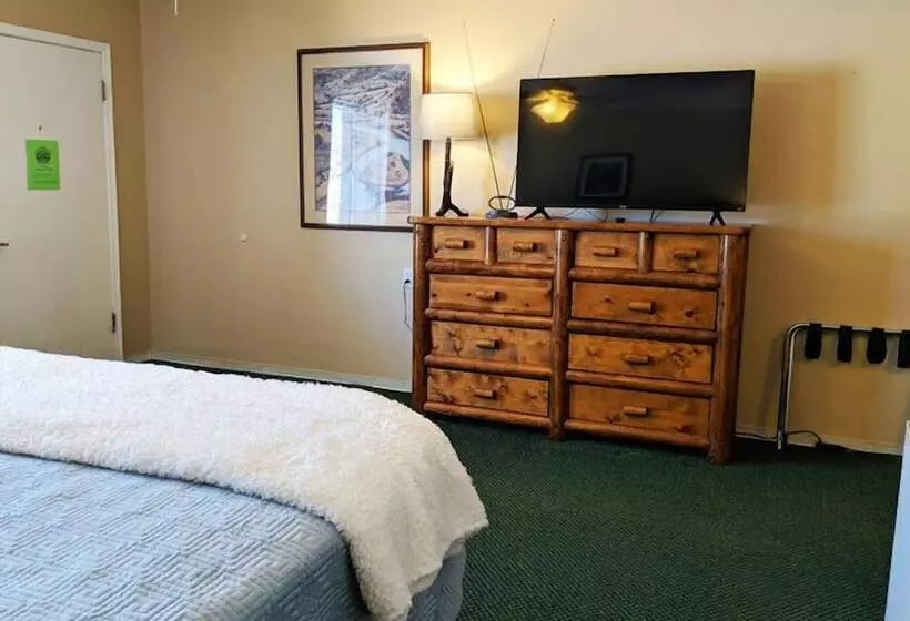 Hotelli Paiute Trails Inn