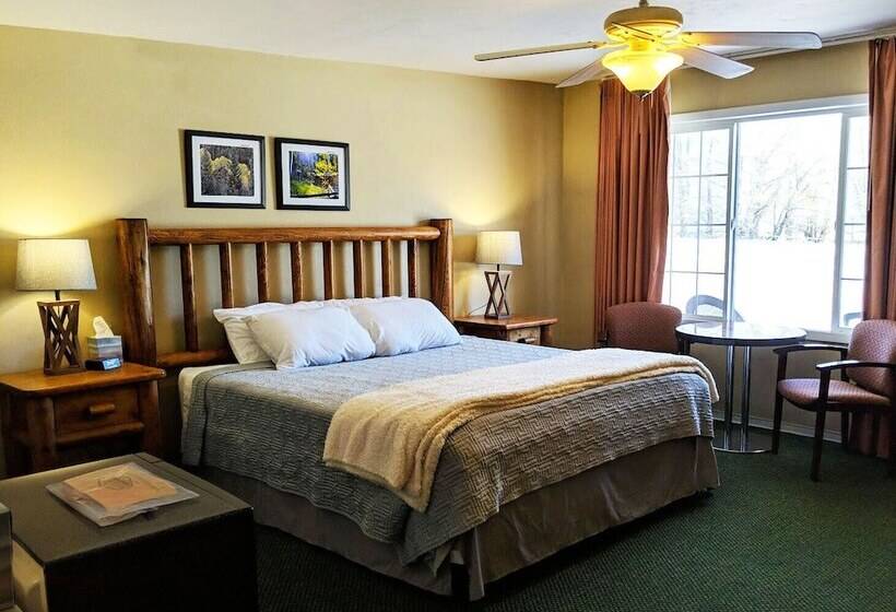 فندق Paiute Trails Inn