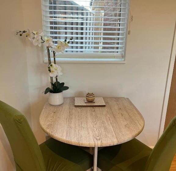 بنسيون Arendelle House