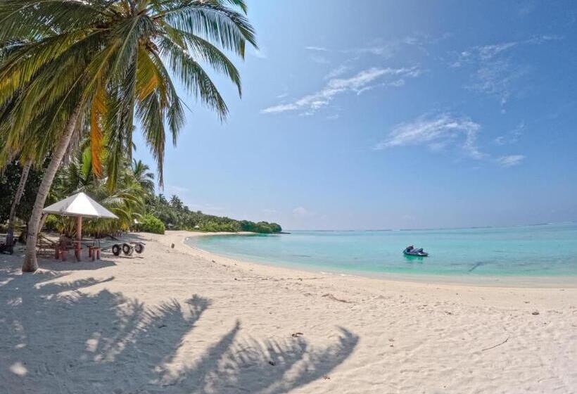 پانسیون Mathiveri Beach View