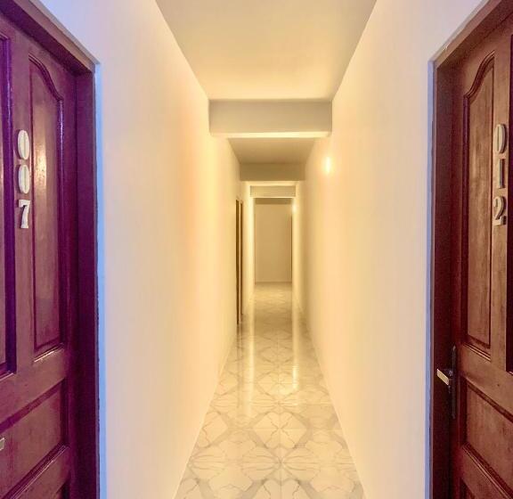 پانسیون Mathiveri Beach View