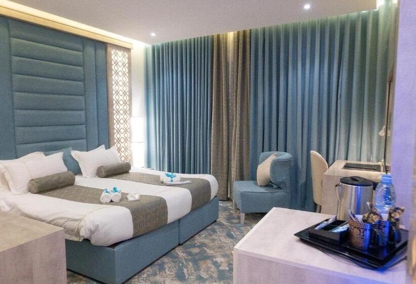 فندق واي هوتل