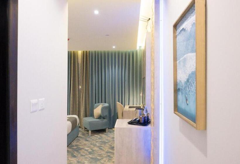 فندق واي هوتل