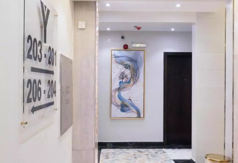 فندق واي هوتل