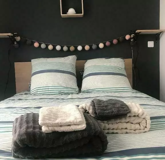 Aamiaismajoitus (B&B) Chambre D’hôte Chancelier Guerin