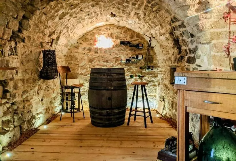 ベッドアンドブレックファースト Charmante Suite Indépendante Avec Cave à Vin