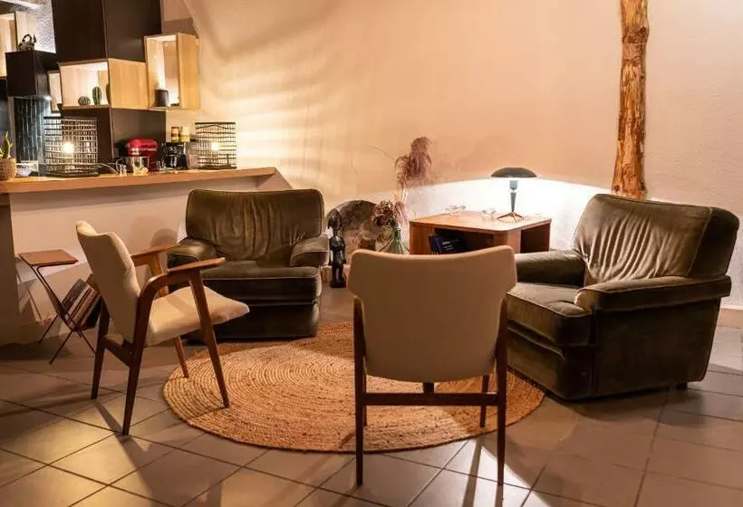 ベッドアンドブレックファースト Maison Georges Couthon