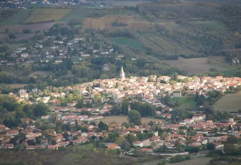 ベッドアンドブレックファースト Maison Georges Couthon