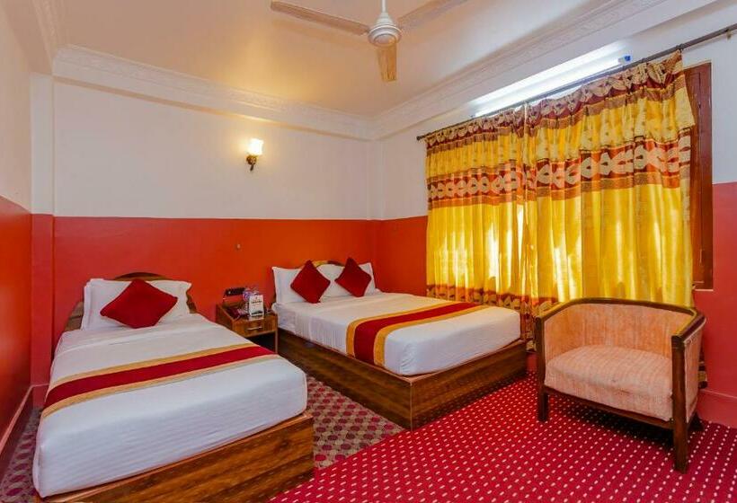 Hotel Oyo 797  Aakansh