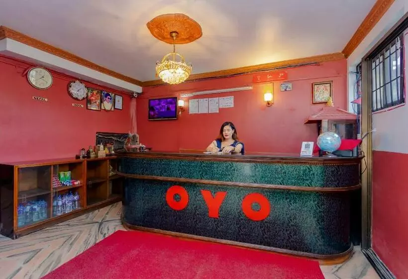 هتل Oyo 797  Aakansh