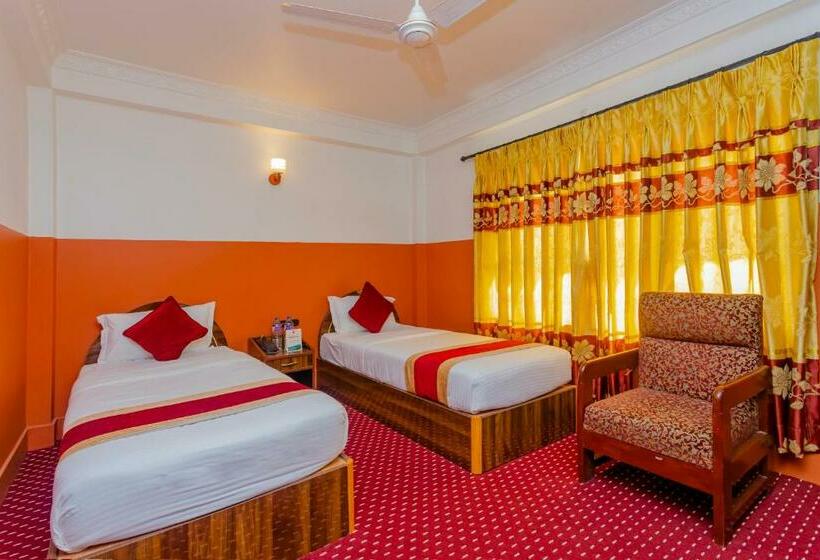 Hotel Oyo 797  Aakansh