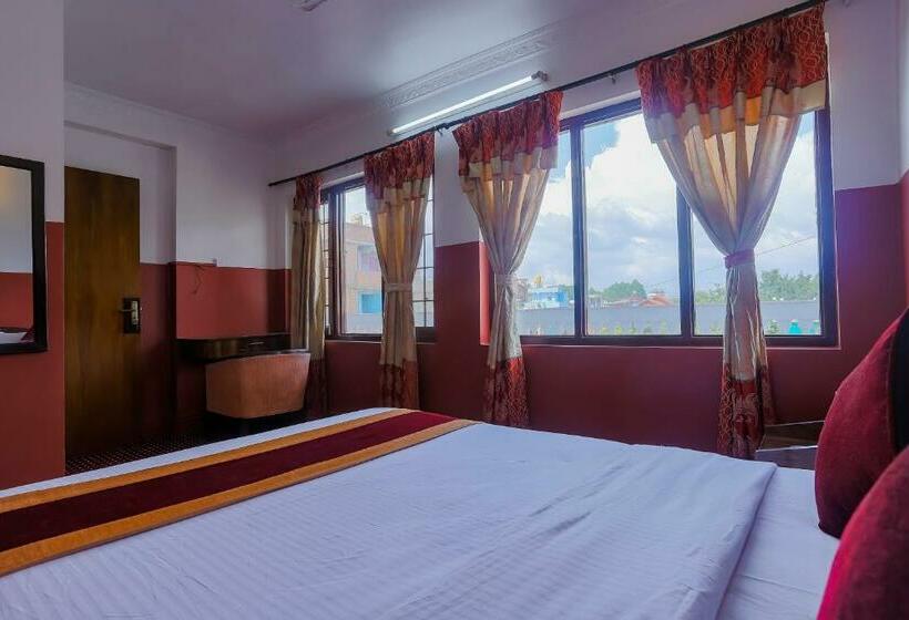 Hotel Oyo 797  Aakansh