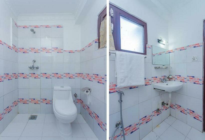 Hotel Oyo 797  Aakansh