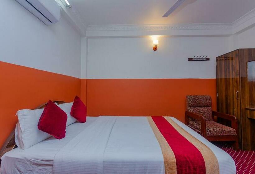 Hotel Oyo 797  Aakansh