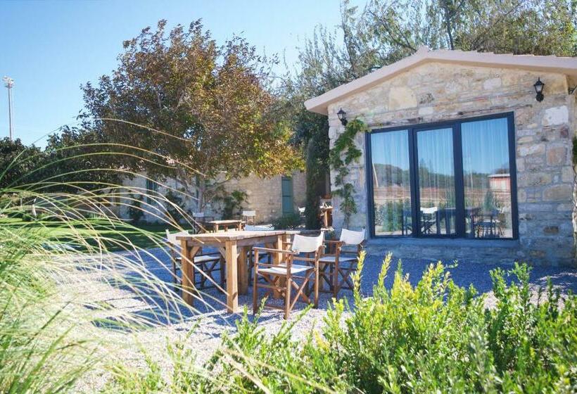 فندق Ri̇de And Stay