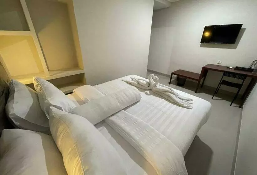 Hotelli Liberta Home Seririt Bali