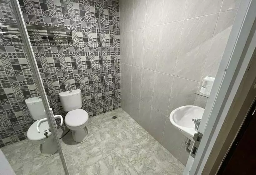 Hotelli Liberta Home Seririt Bali