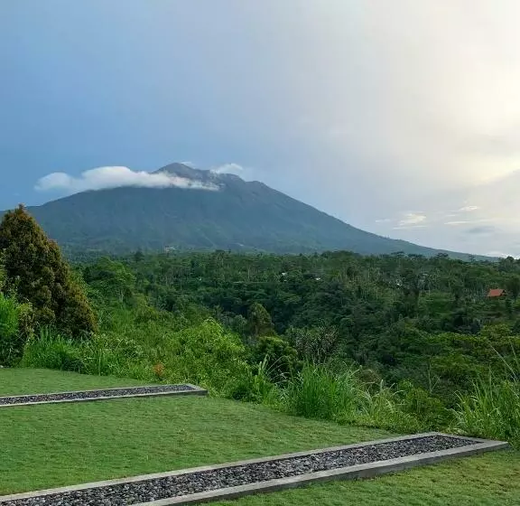 ペンション Besakih Homestay & Villa