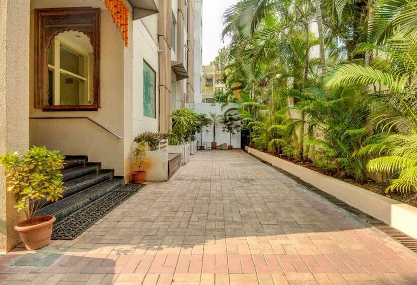 הוסטל Paradise Dormitory  Pg, Longstays