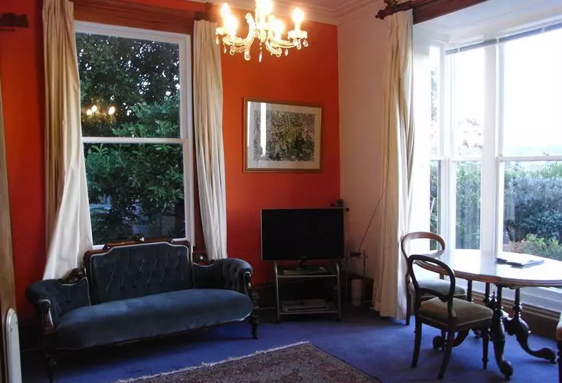 Bed and Breakfast A Woodsy House