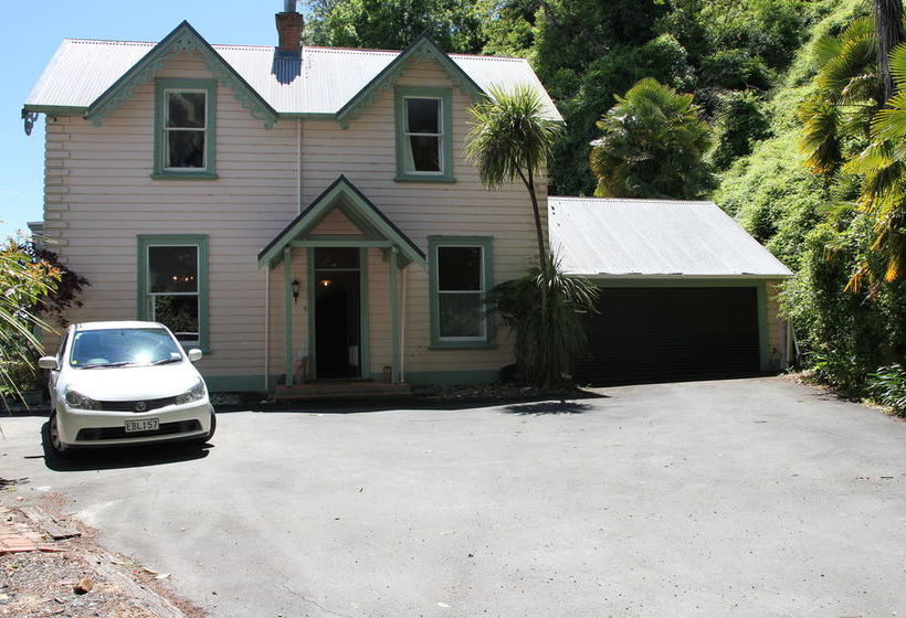 住宿加早餐  A Woodsy House