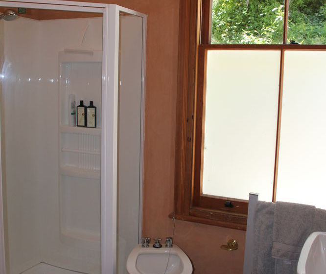 住宿加早餐  A Woodsy House