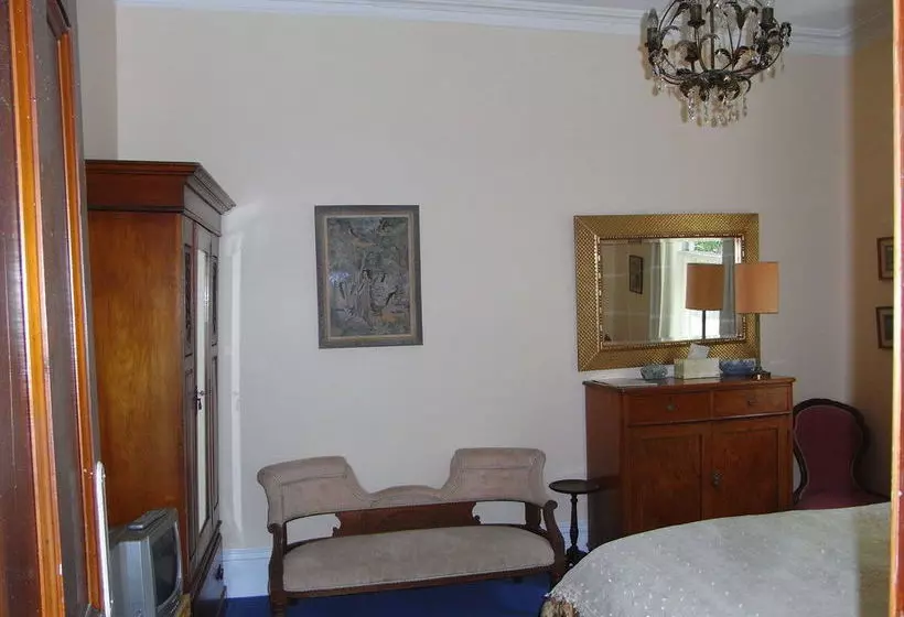 Bed and Breakfast A Woodsy House