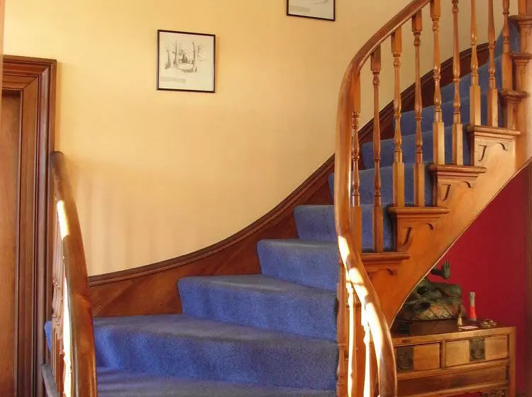 Bed and Breakfast A Woodsy House