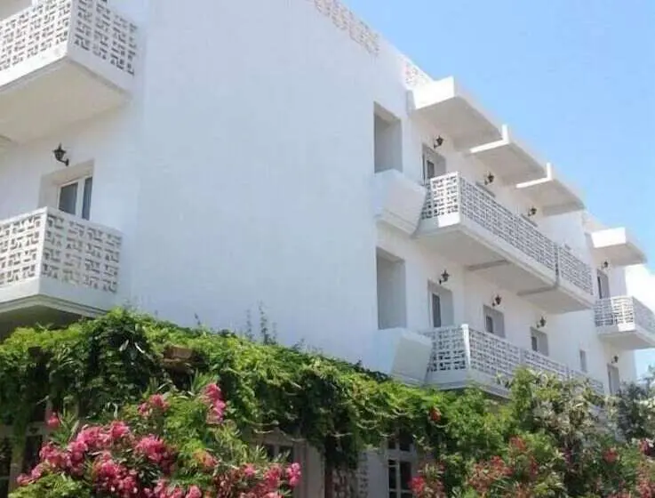 Hotel Adamantia