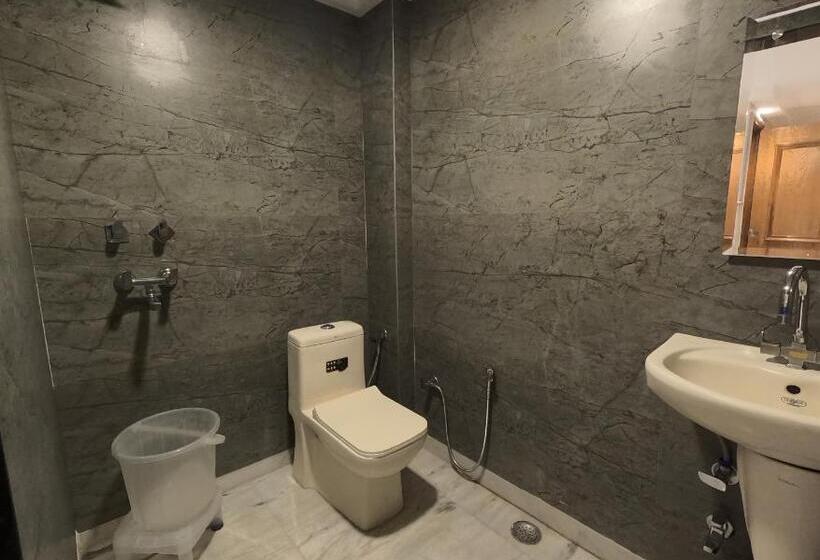 Hotel Cottage Yes Please New Delhi