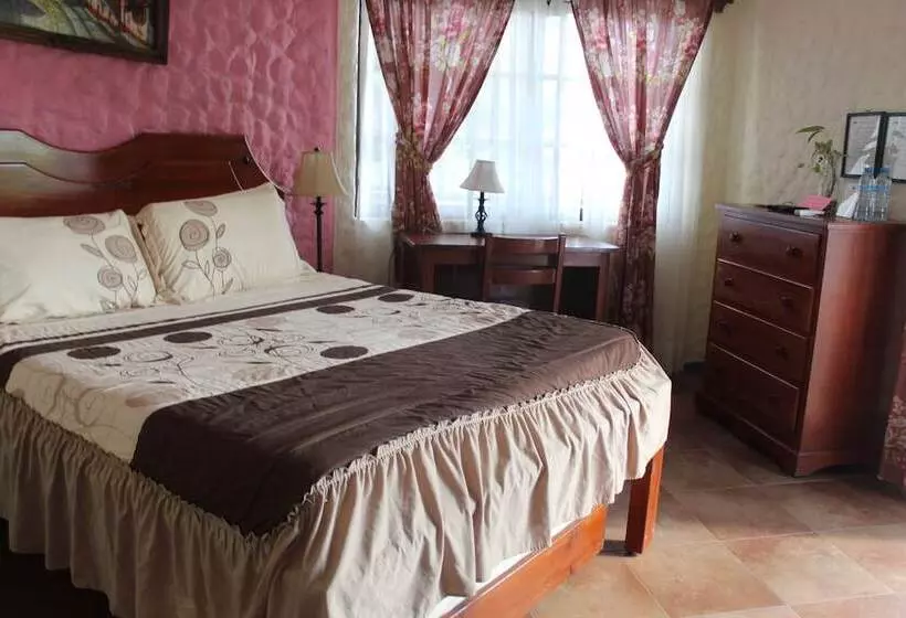 فندق Casa El Moro