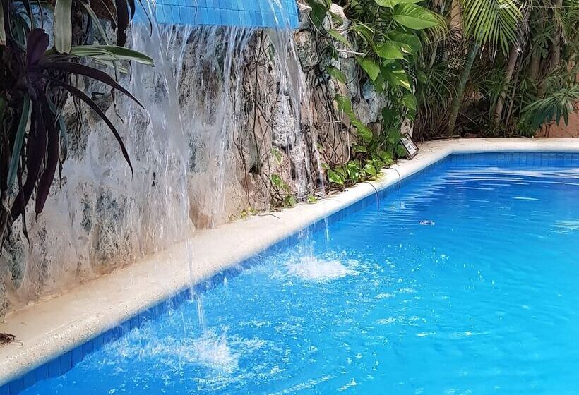 فندق Casa El Moro