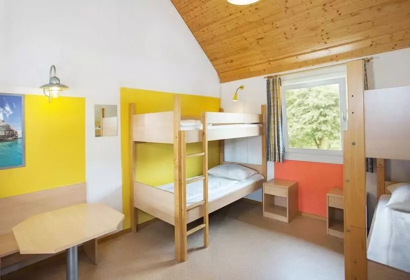 Отель Heide Park Holiday Camp