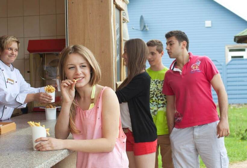 酒店 Heide Park Holiday Camp