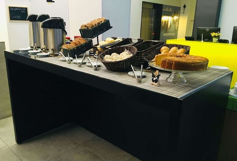 Hotel Golden Tower Shopping By Fênix Hotéis