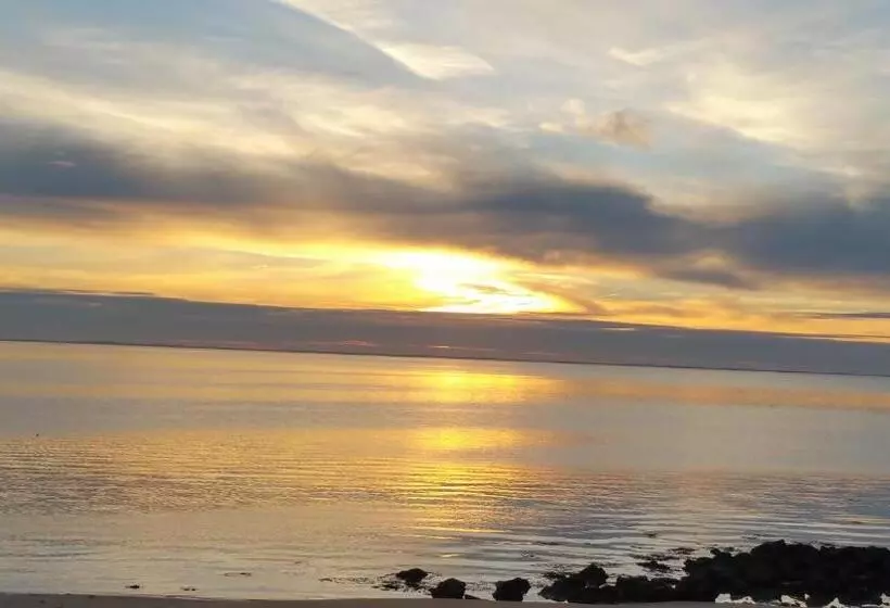 هتل Inn Design  Restaurant L Escale