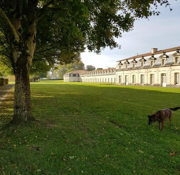 בית מלון כפרי Inn Design  Restaurant L Escale