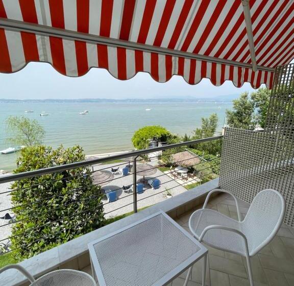 호텔 Le Petit Du Lac