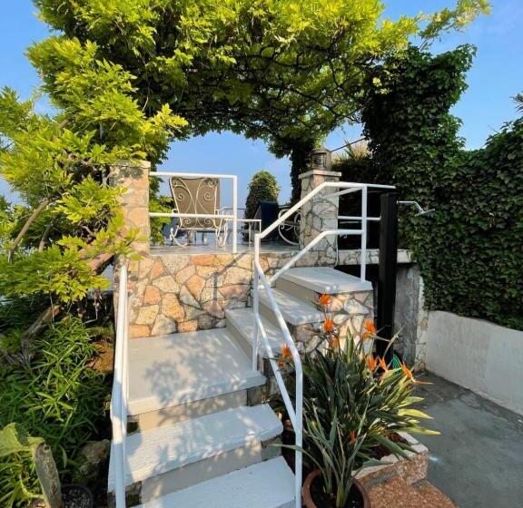 호텔 Le Petit Du Lac