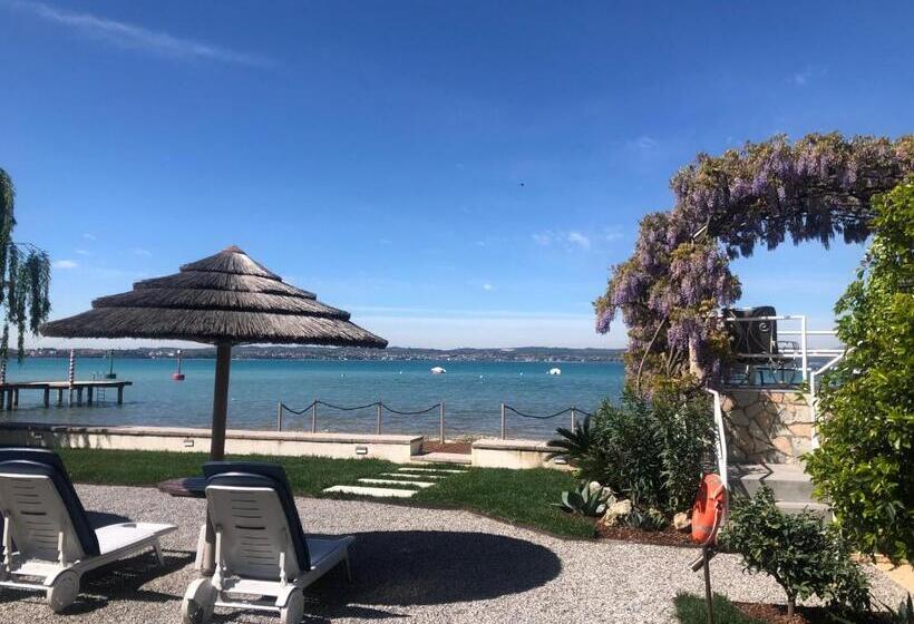 호텔 Le Petit Du Lac