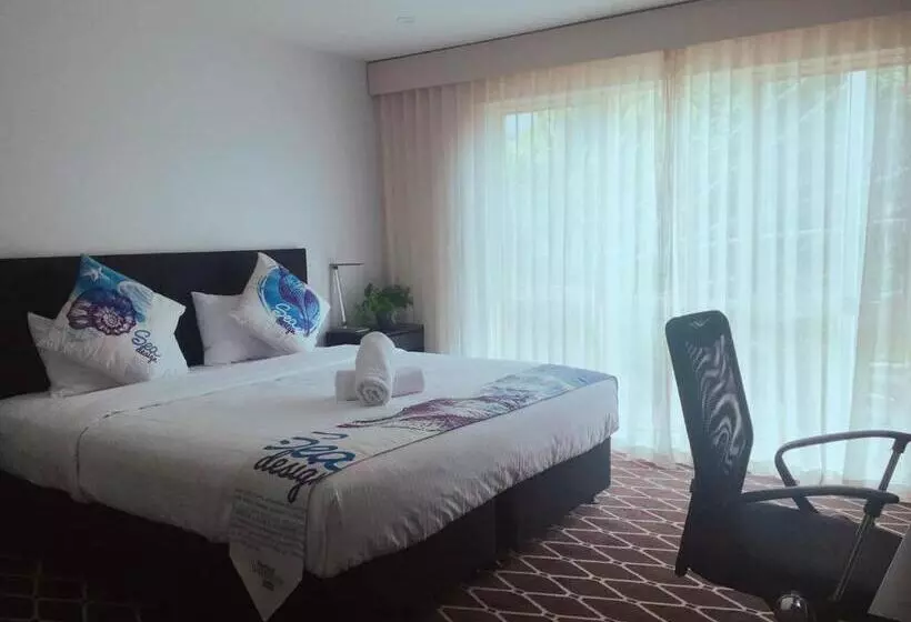 Hotel Odyssey Apollo Bay