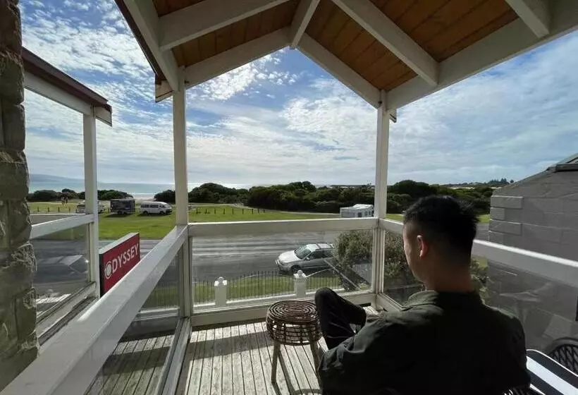 Hotel Odyssey Apollo Bay