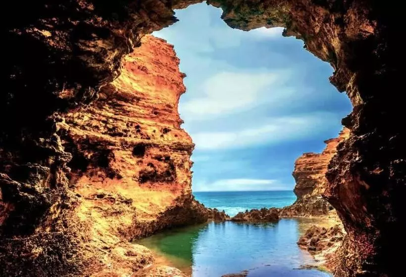 Hotel Odyssey Apollo Bay