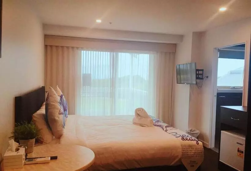 Hotel Odyssey Apollo Bay