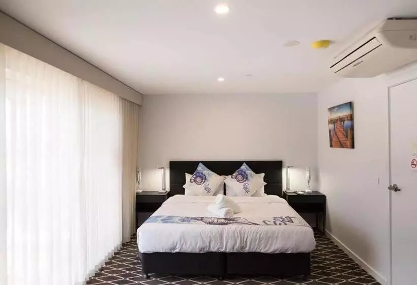 Hotel Odyssey Apollo Bay