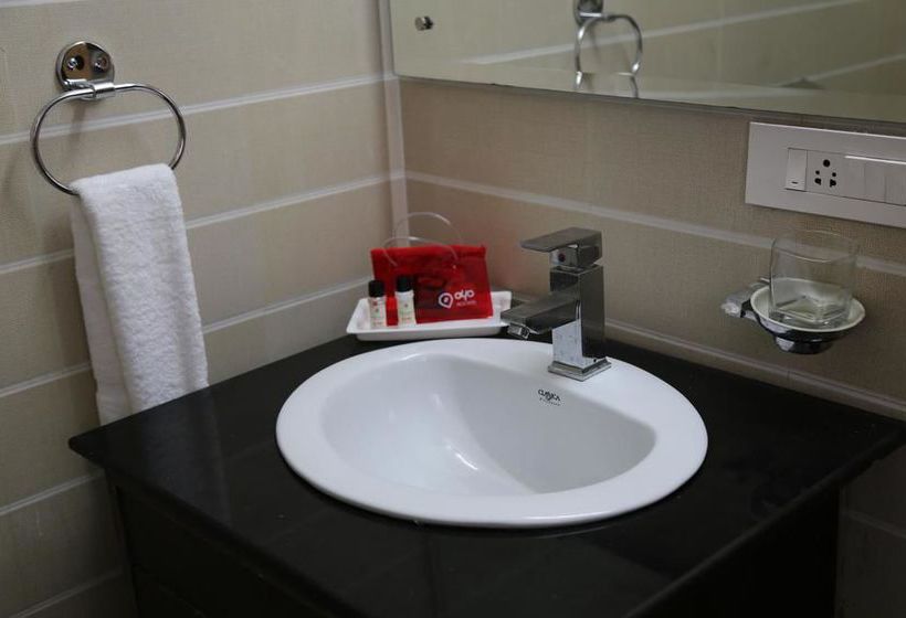 Hotel Oyo Rooms Sector 3 Panchkula Majri Chowk