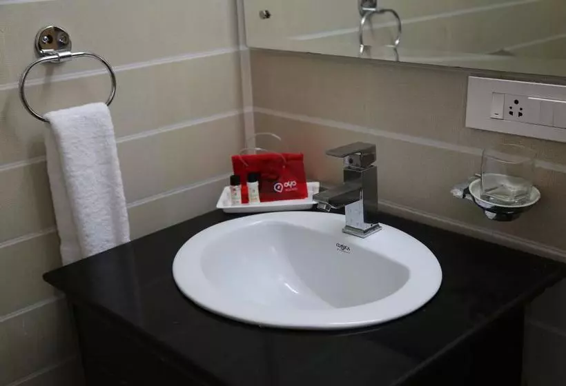 Hotel Oyo Rooms Sector 3 Panchkula Majri Chowk