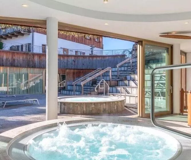 Отель Pineta Nature Resort Wellness & Spa